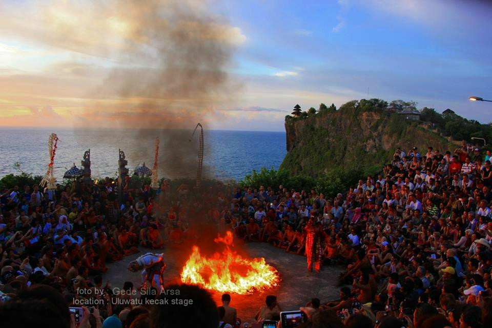 Kecak and Fire Dance-培卡图必去景点