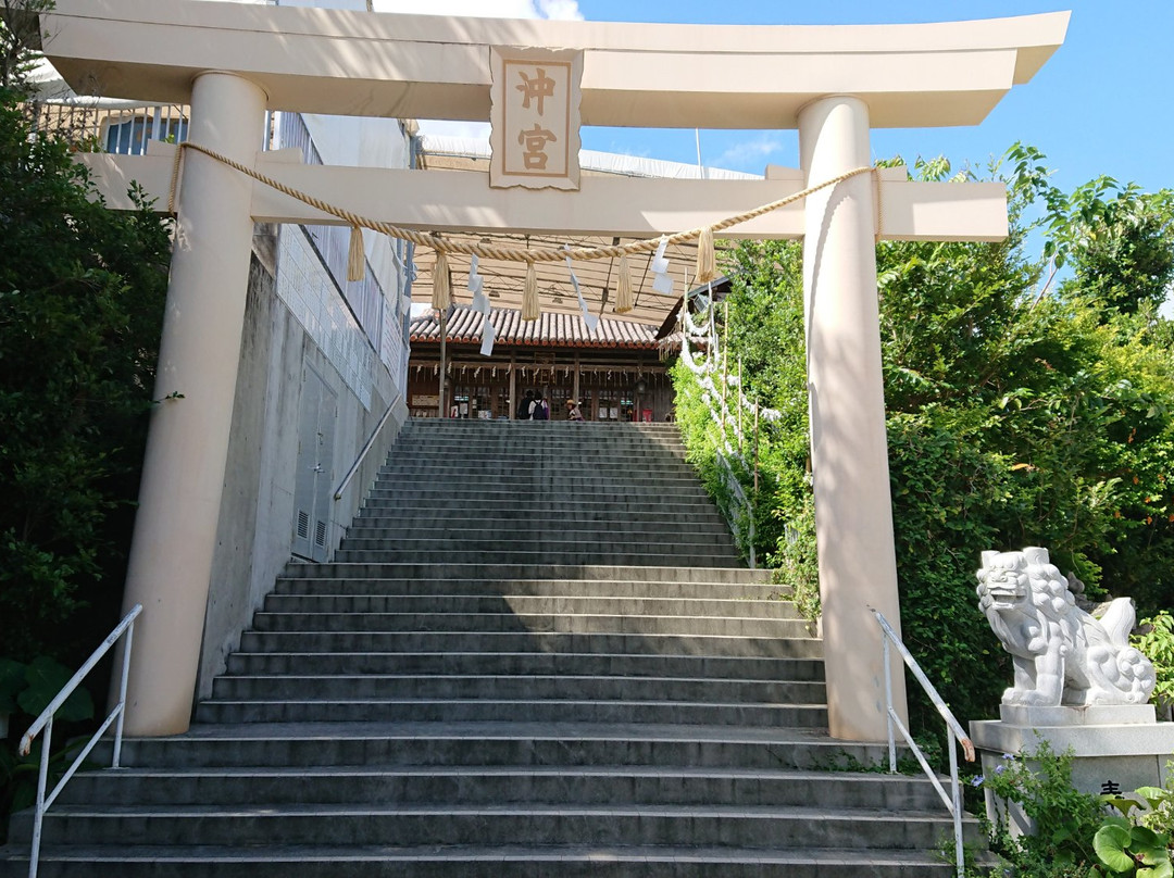 Okino-gu Shrine景点图片