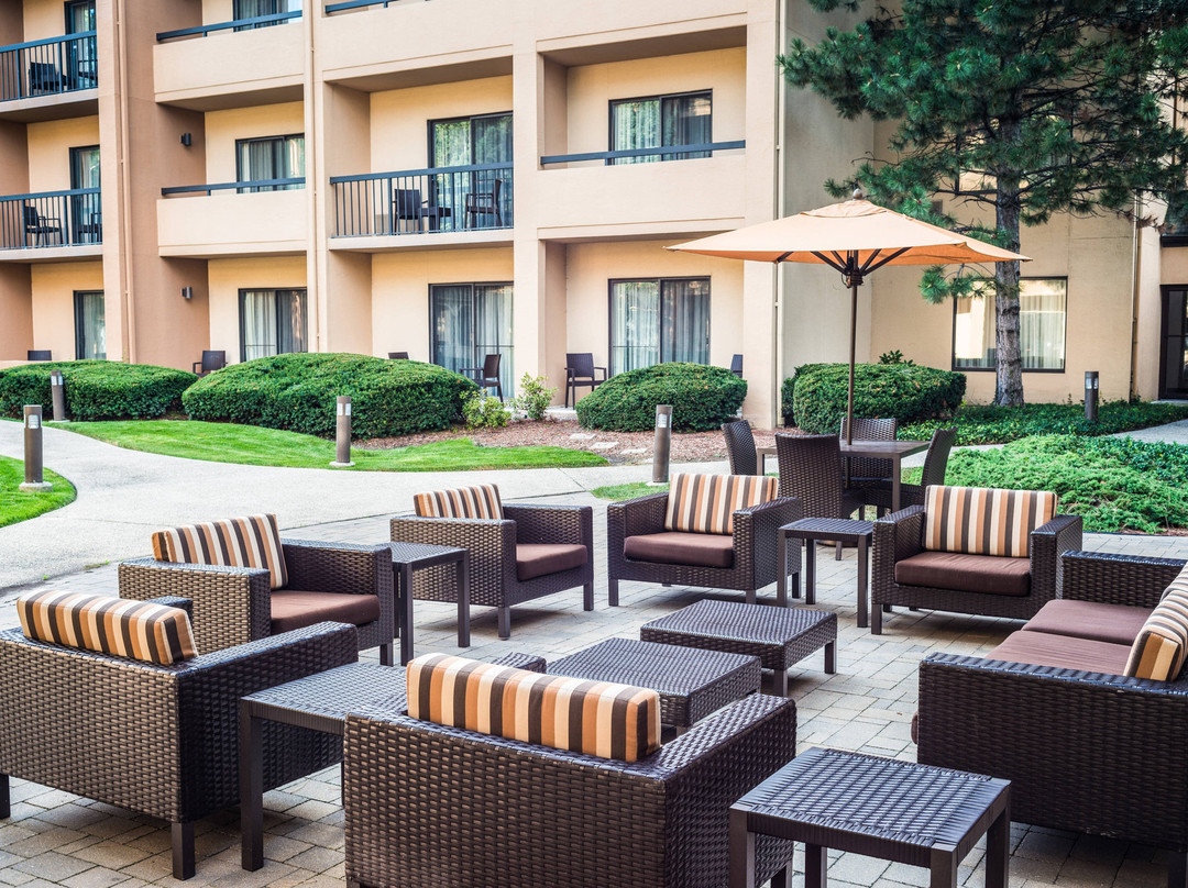 Courtyard by Marriott Chicago Wood Dale/Itasca主图