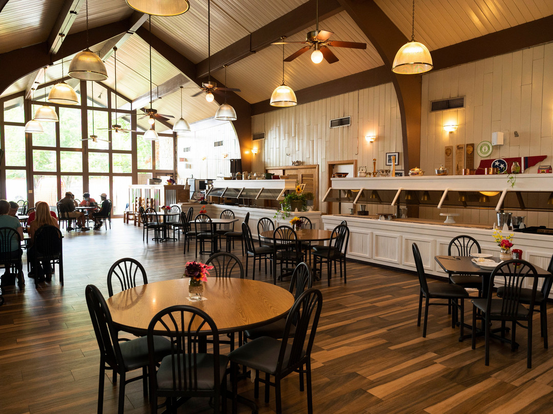 The Lodge at Henry Horton主图