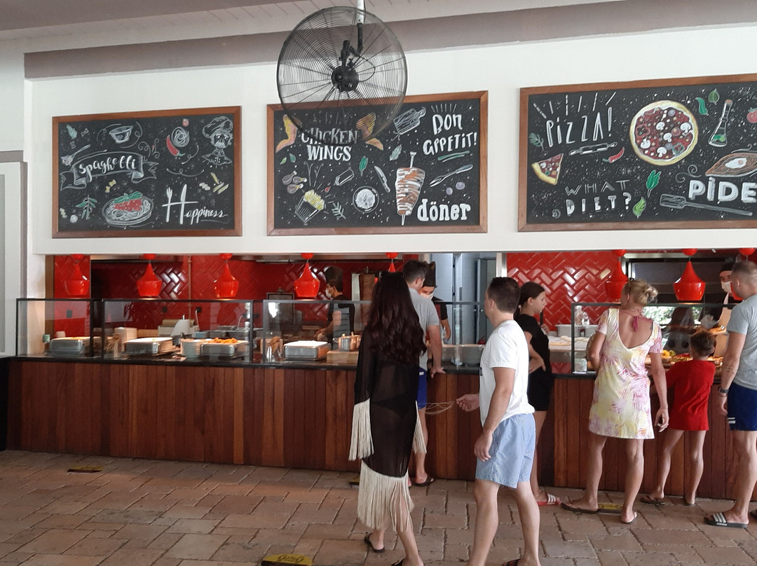 Food Court Restaurant