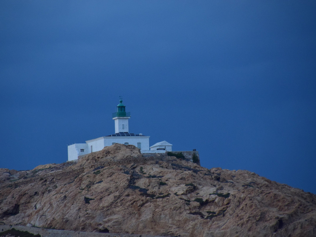 Phare de la Pietra-Ile Rousse必去景点