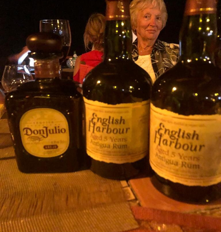 Dickenson Bay-安提瓜必去景点