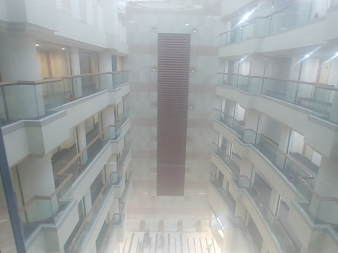 本昵客雅Premier清风湖酒店主图