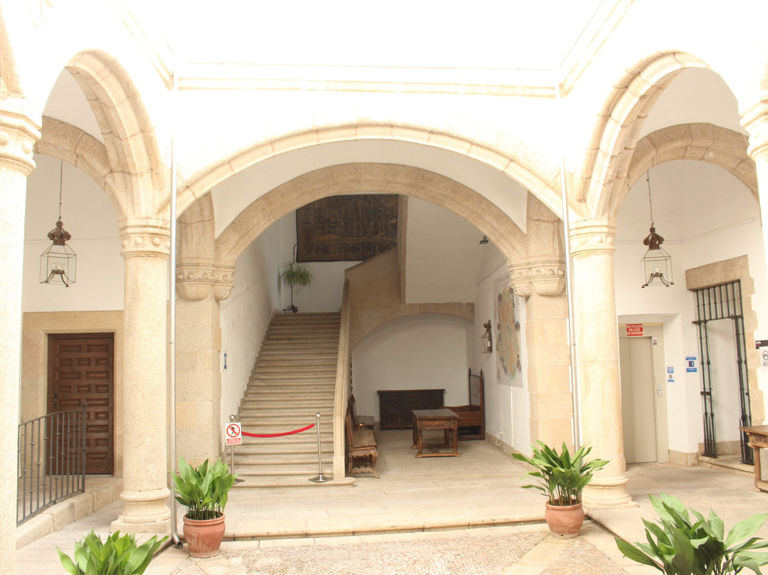 Palace of Carvajal-卡塞雷斯必去景点