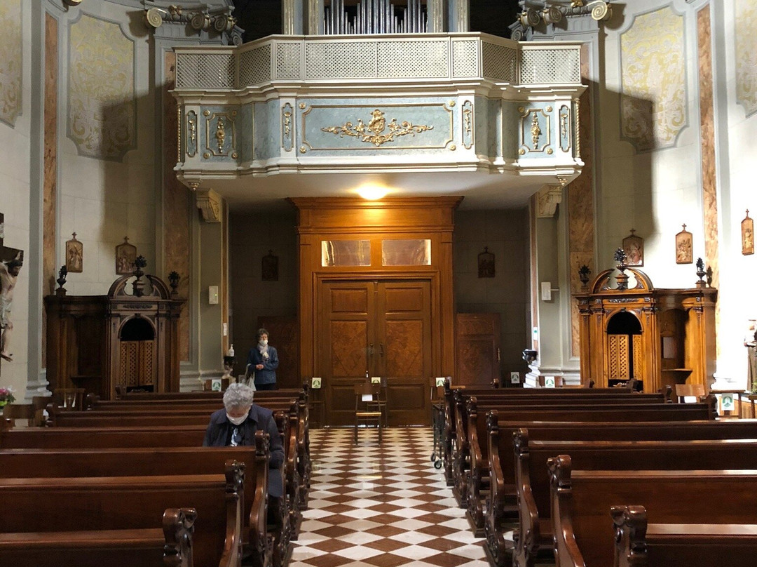 Santuario Maria Santissima Rosa Mistica-科尔蒙斯必去景点