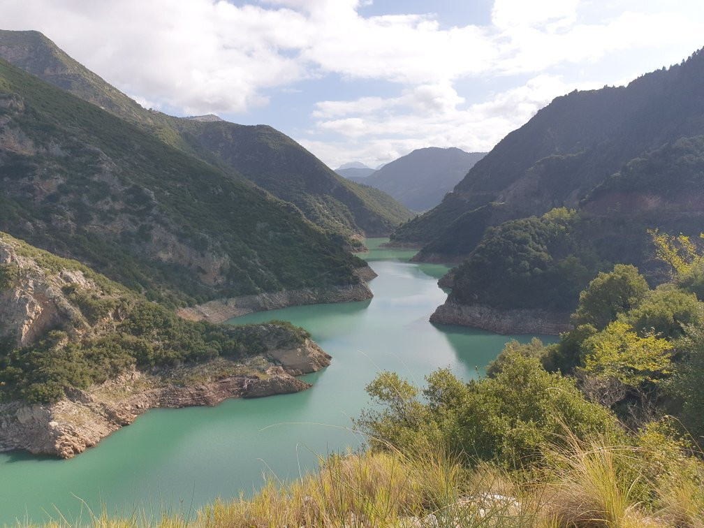 Evinos Artificial Lake景点图片