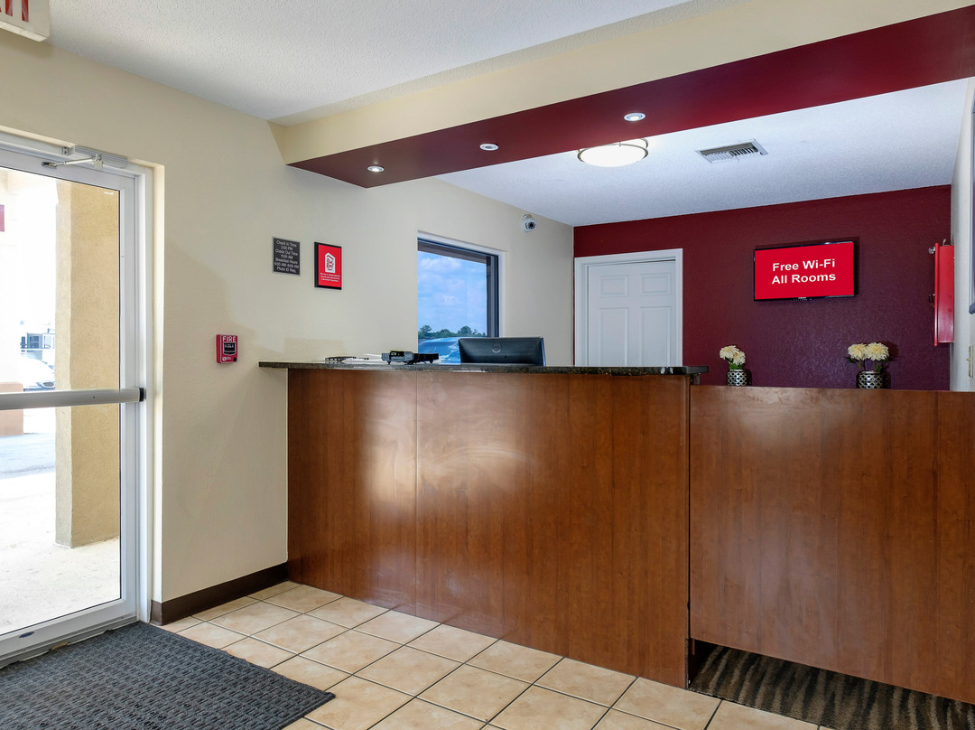 Red Roof Inn DeFuniak Springs主图