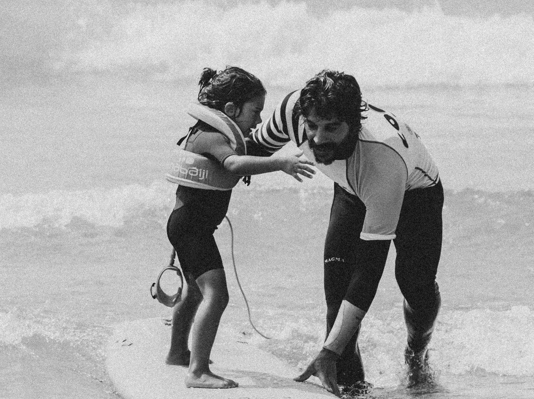 Henry Avery Surf School景点图片