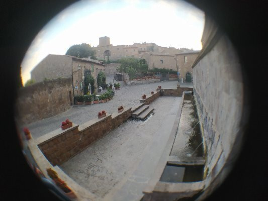 Fontana delle sette cannelle-Tuscania必去景点