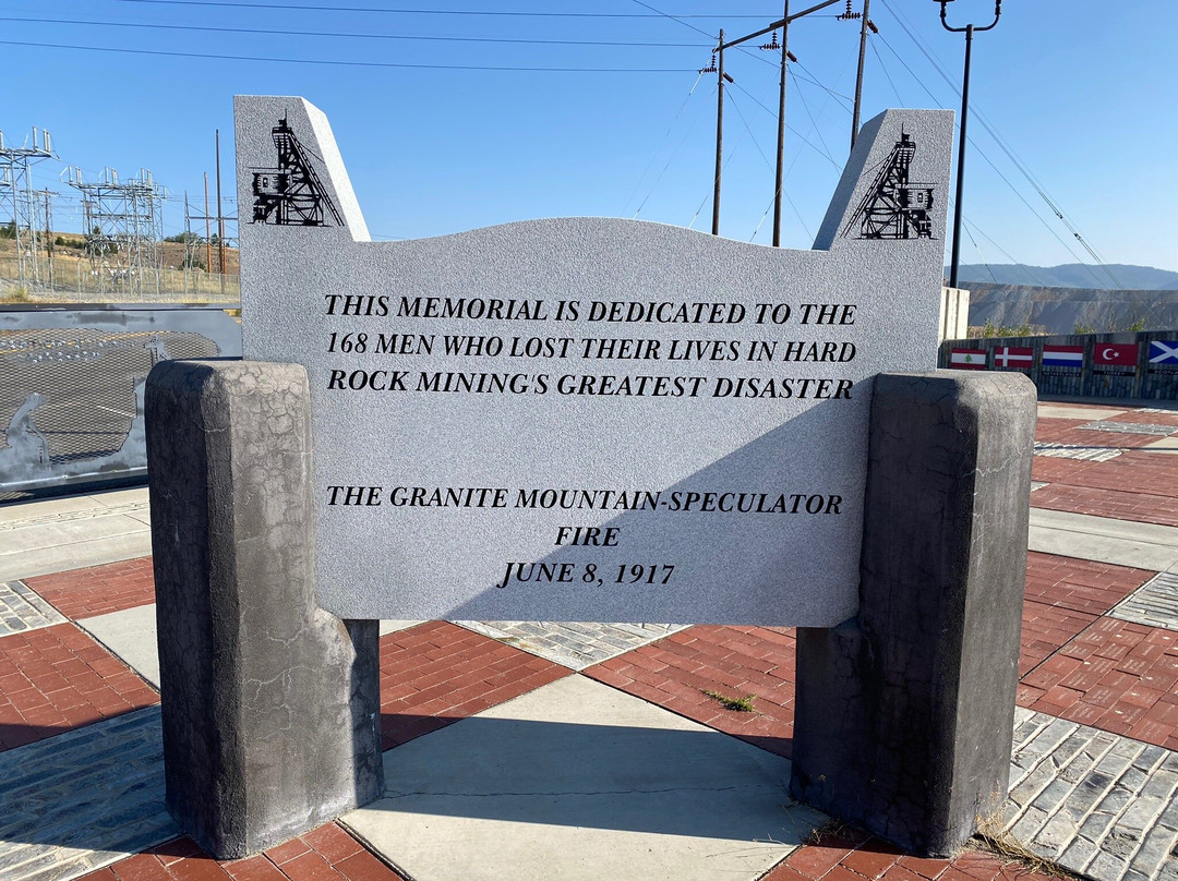 Granite Mountain Memorial Overlook-巴特必去景点
