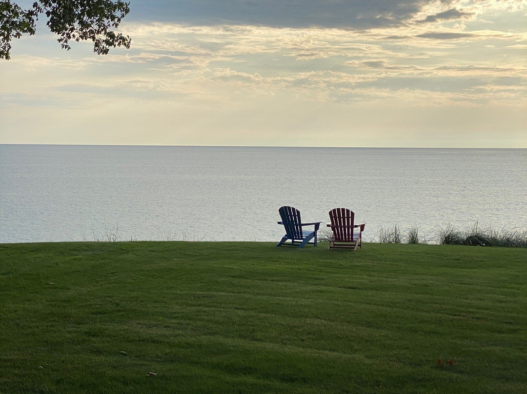 Lakeshore Bed and Breakfast主图