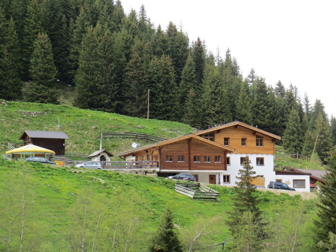 Plangeross餐馆和美食-Taschach Alpe (ehem. Taschach Alm)