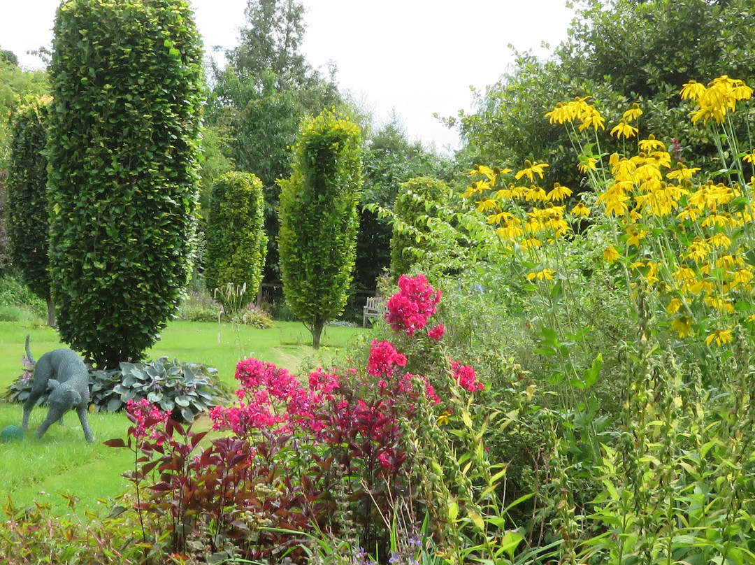 Stillingfleet Lodge Gardens景点图片