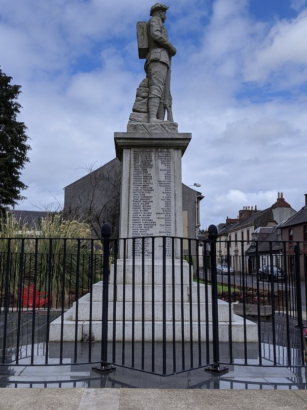 War Memorial Newmilns and Greenholm景点图片