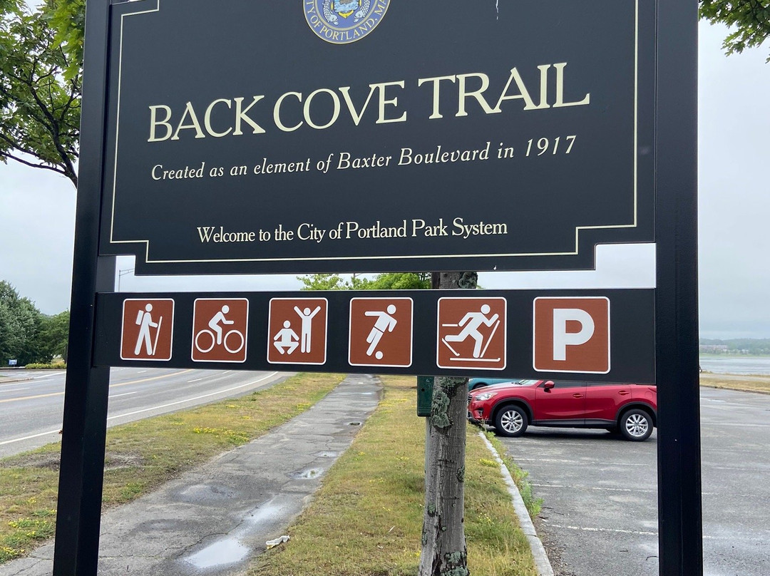 Back Cove Trail景点图片