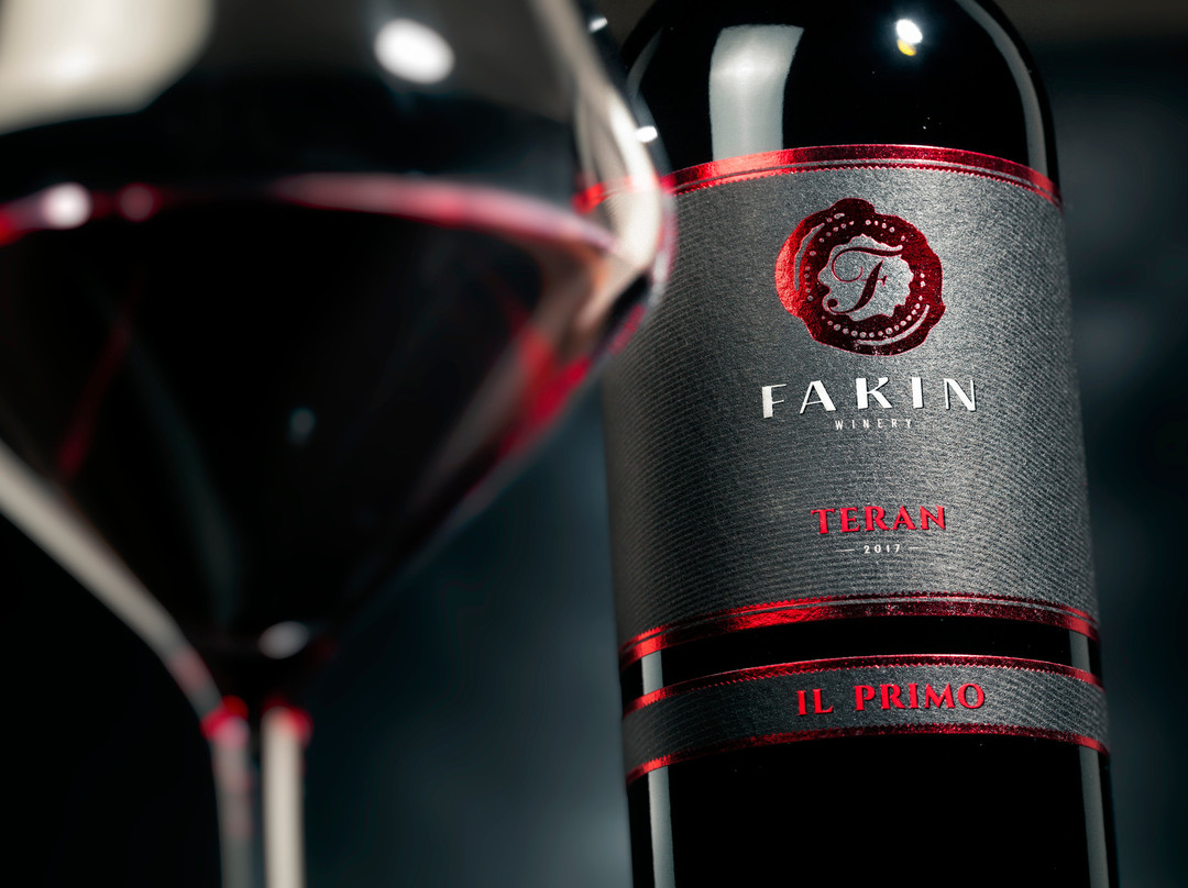Motovun旅游景点-Fakin Wines