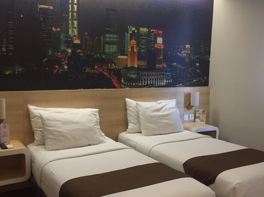 Citihub Hotel @ Kediri主图