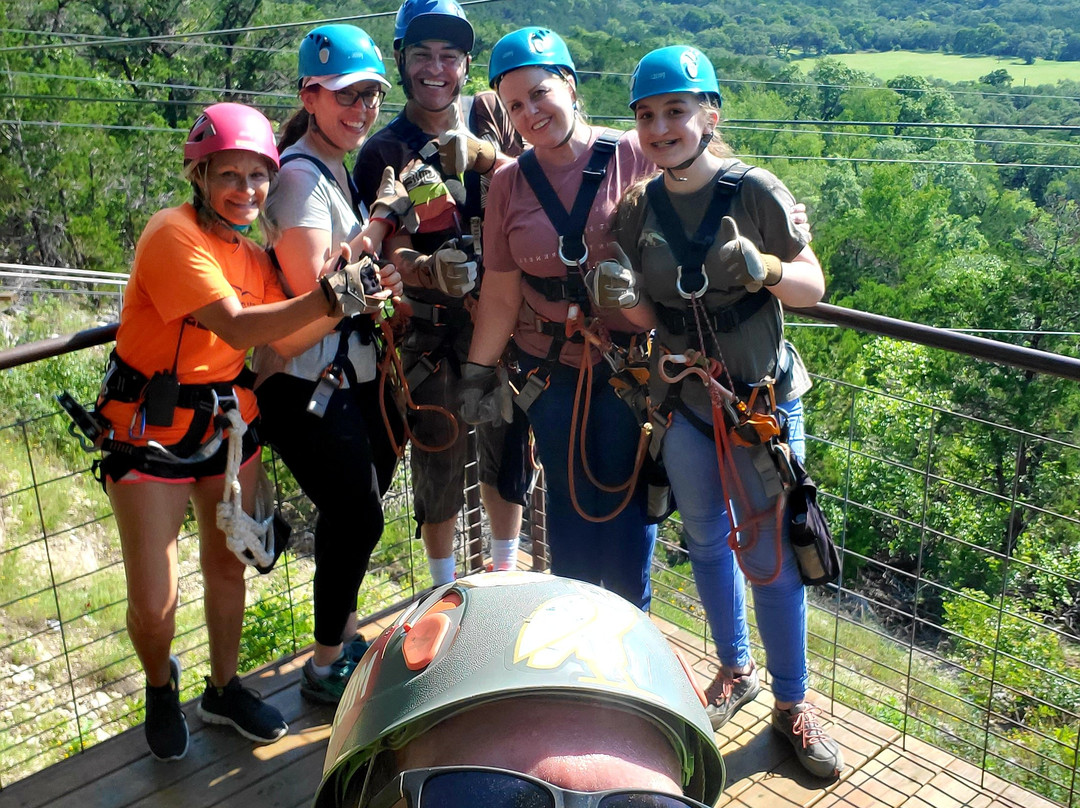 Helotes Hill Country Zip Lines-Helotes必去景点