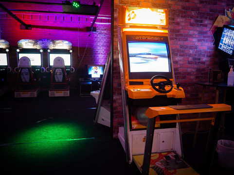 Smålands Spelhall-韦克舍必去景点