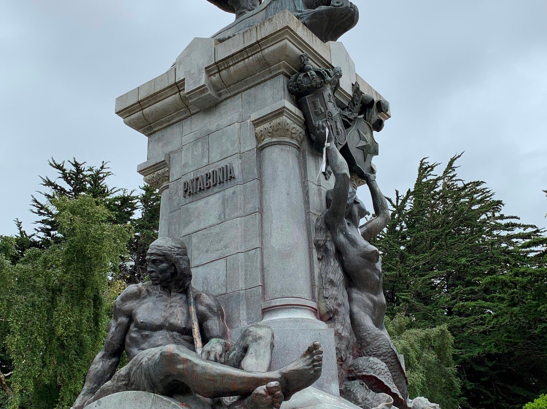 Memorial to Ferdinand Magellan-蓬塔阿雷纳斯必去景点
