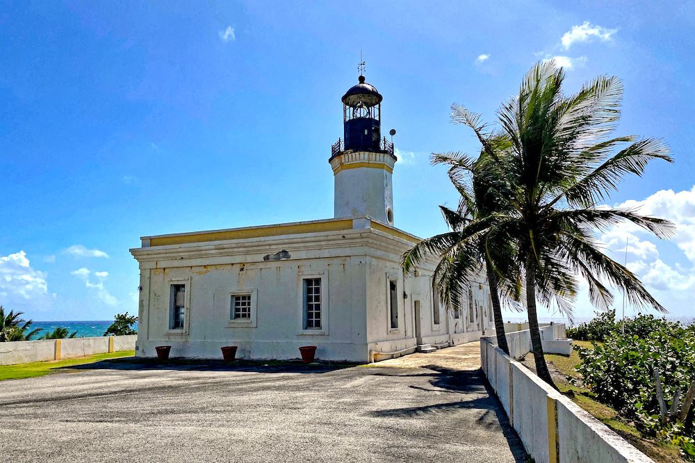 Punta Tuna Lighthouse景点图片