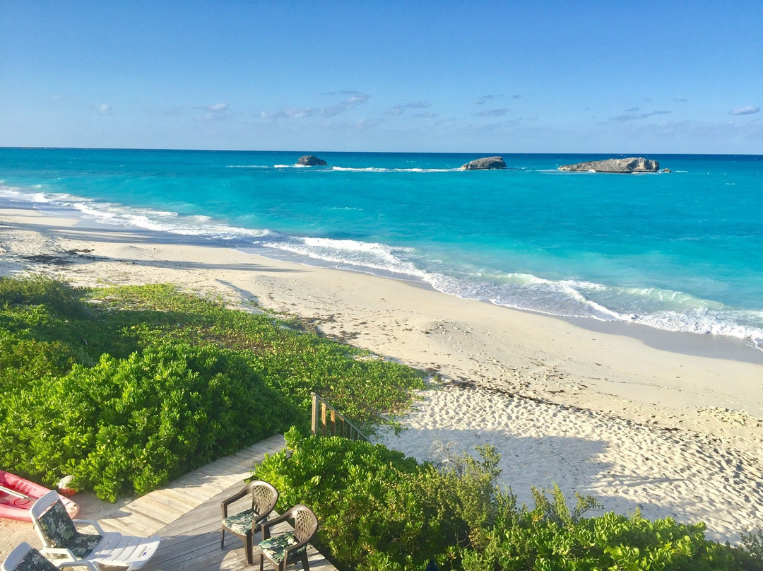 Three Sisters Beach-George Town必去景点