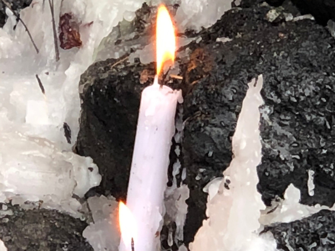 Gruta de Lourdes-巴拉斯港必去景点