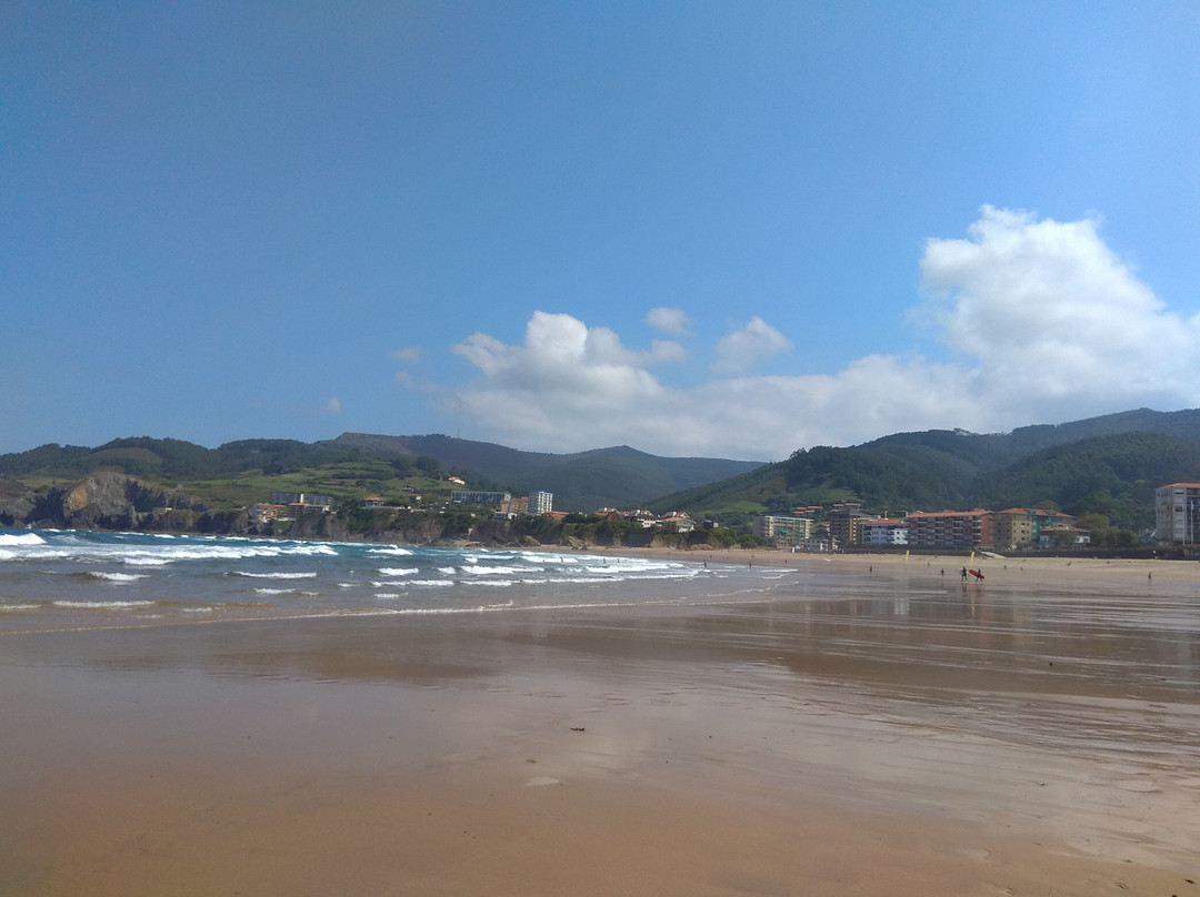 Playa De Bakio景点图片