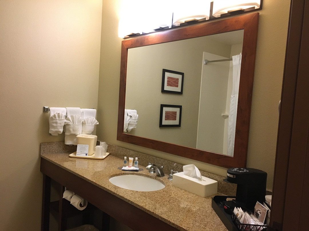 Comfort Inn Evansville-Casper主图