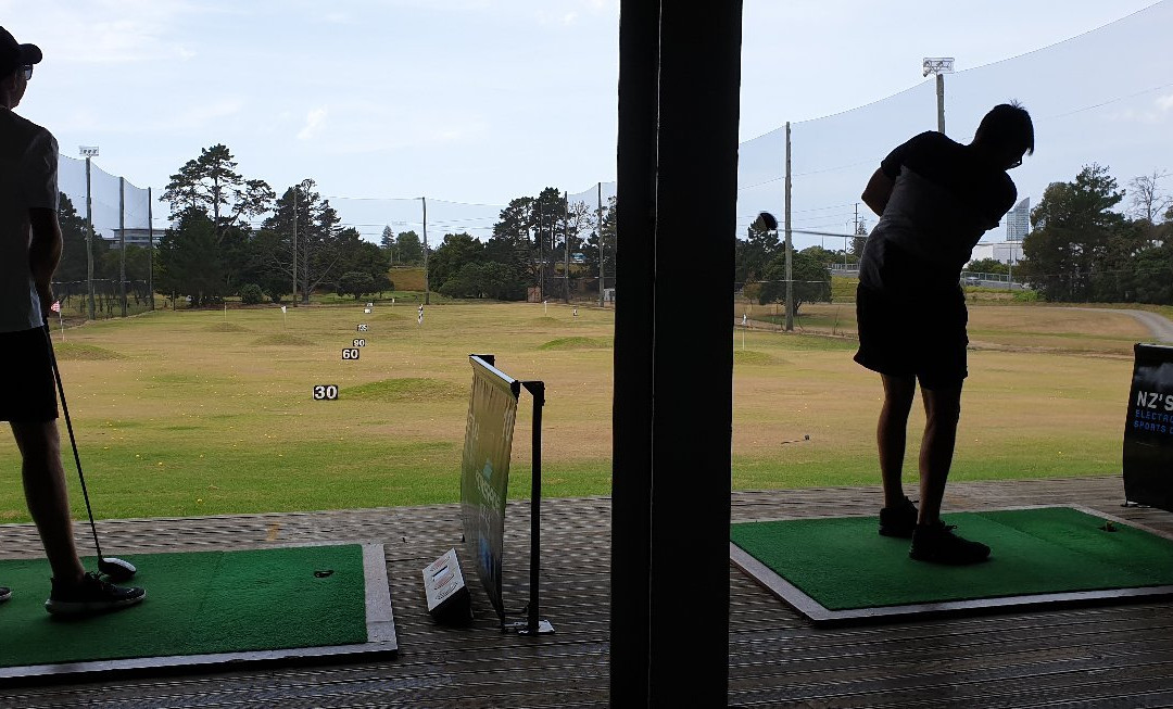 Golf Warehouse Driving Range - Takapuna景点图片