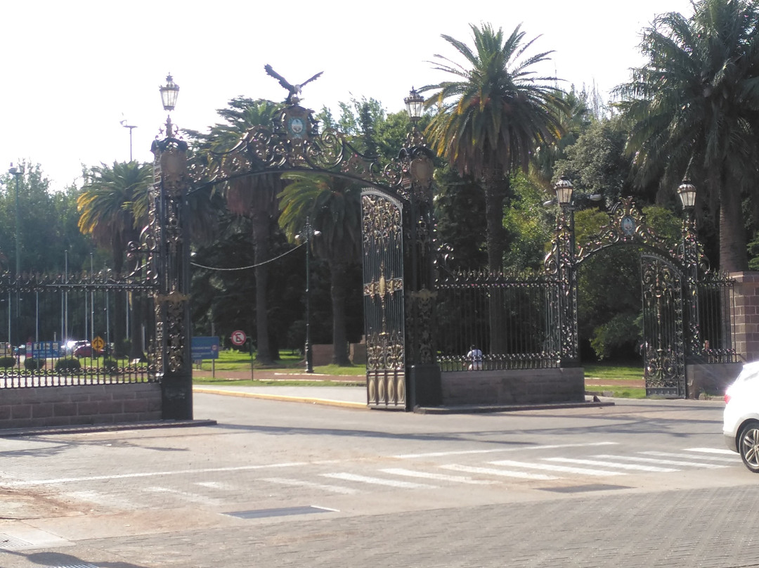 Portones del Parque San Martin-门多萨必去景点