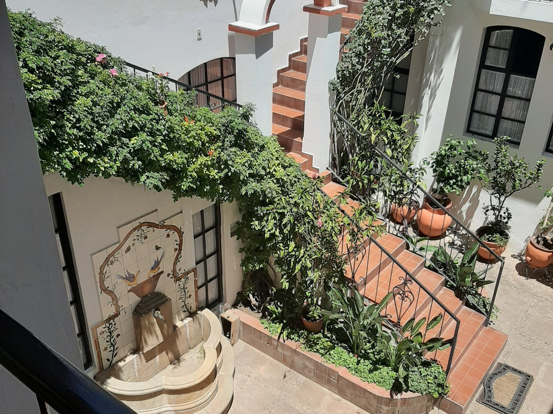 德苏默塞德旅馆主图