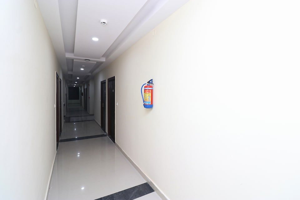 Super Capital O Aviraj Inn主图