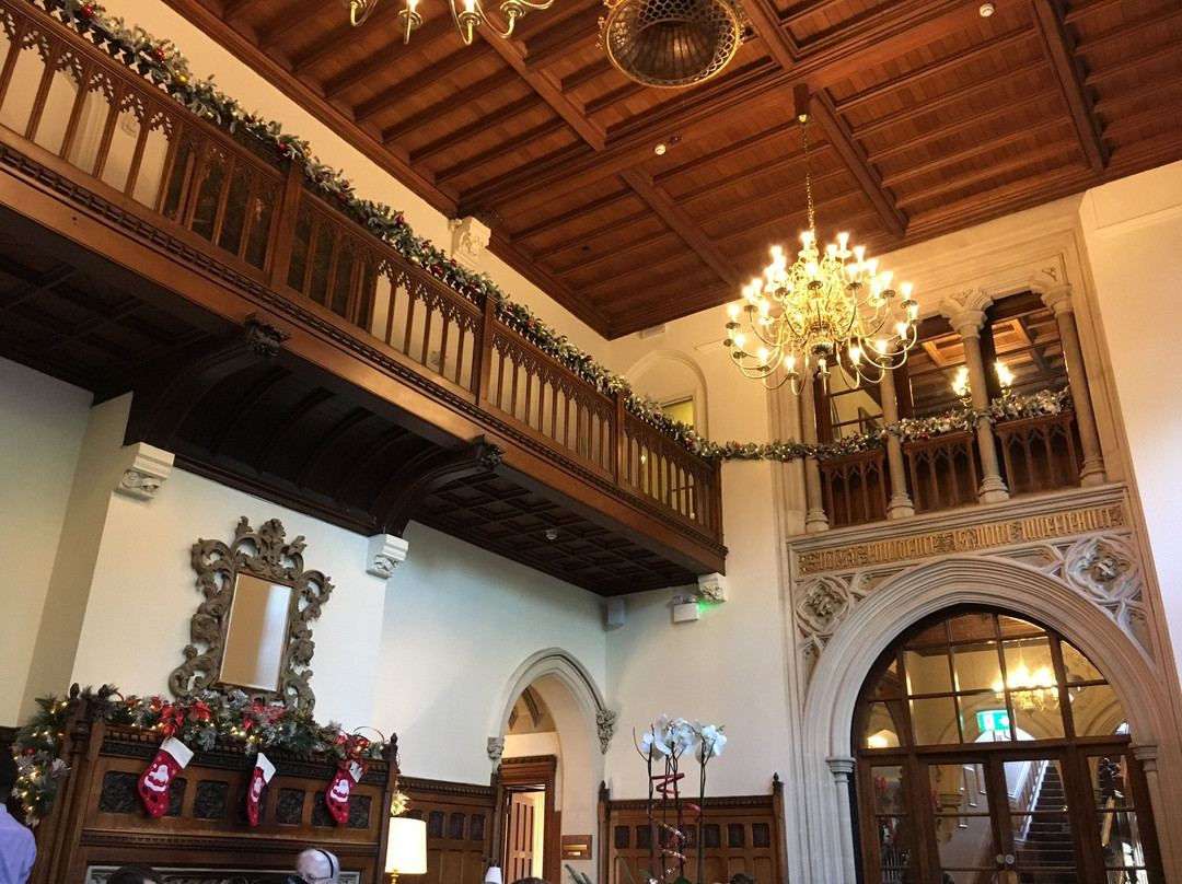 Nutfield Priory Hotel & Spa主图