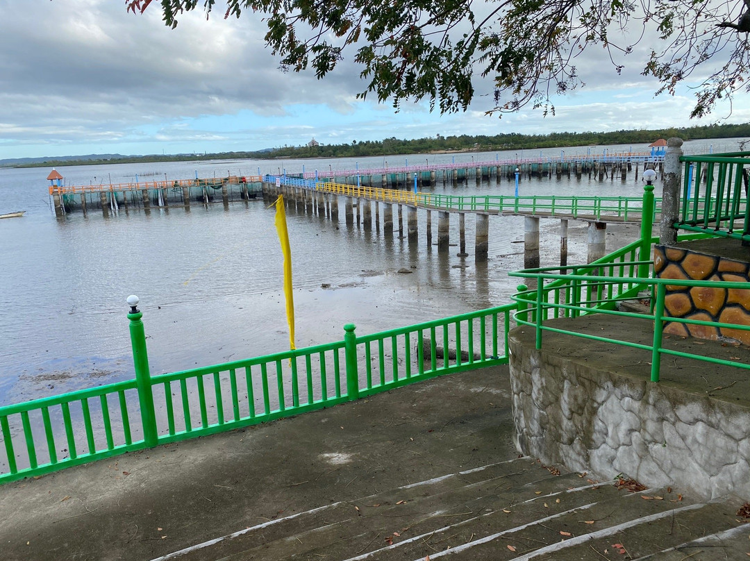 哈格纳亚海滩度假餐厅酒店主图