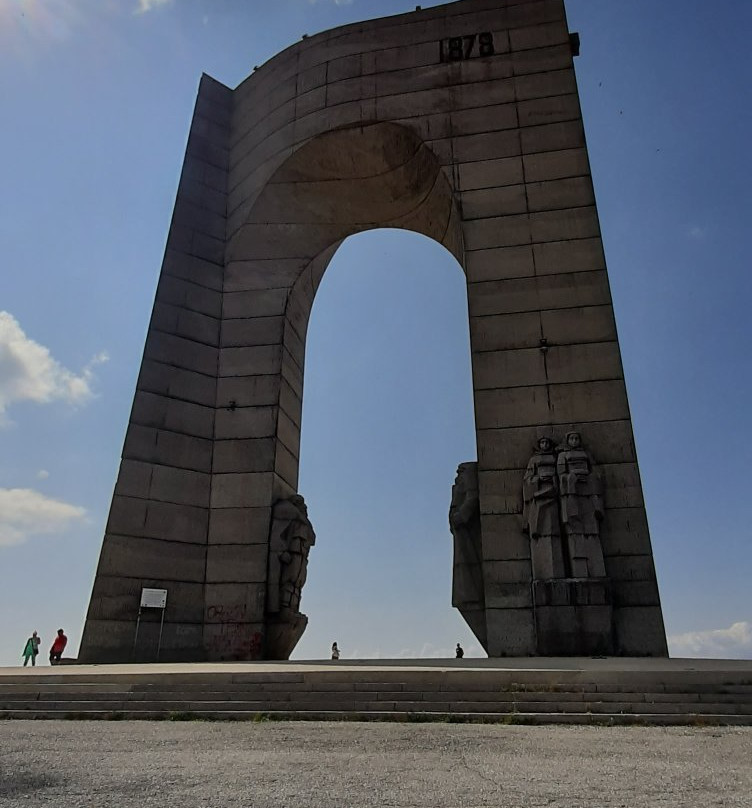 Beklemeto Pass-特罗扬必去景点