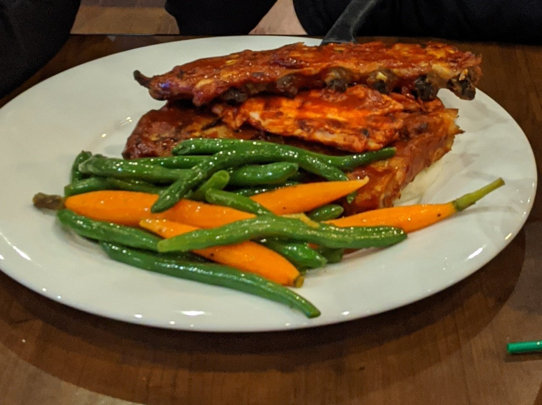 Pomeroy Hotel & Conference Centre Fort St John主图