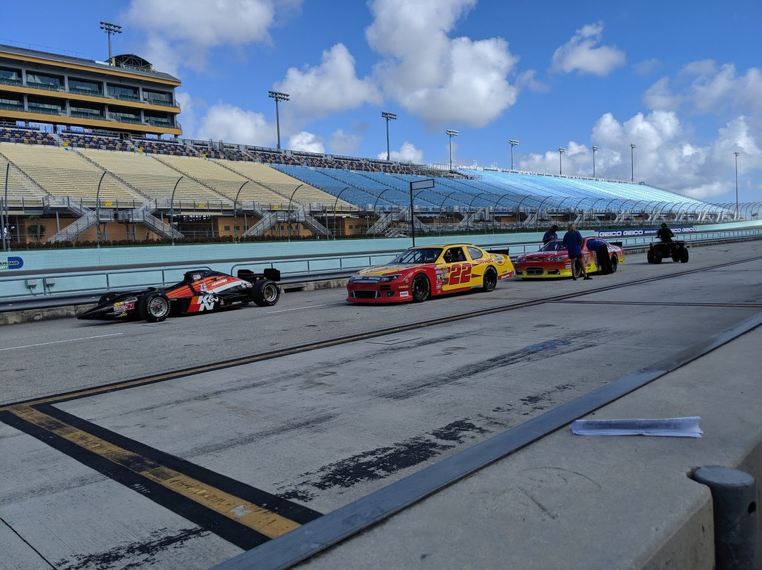 Mario Andretti Racing Experience at Homestead - Miami Speedway-霍姆斯特德必去景点