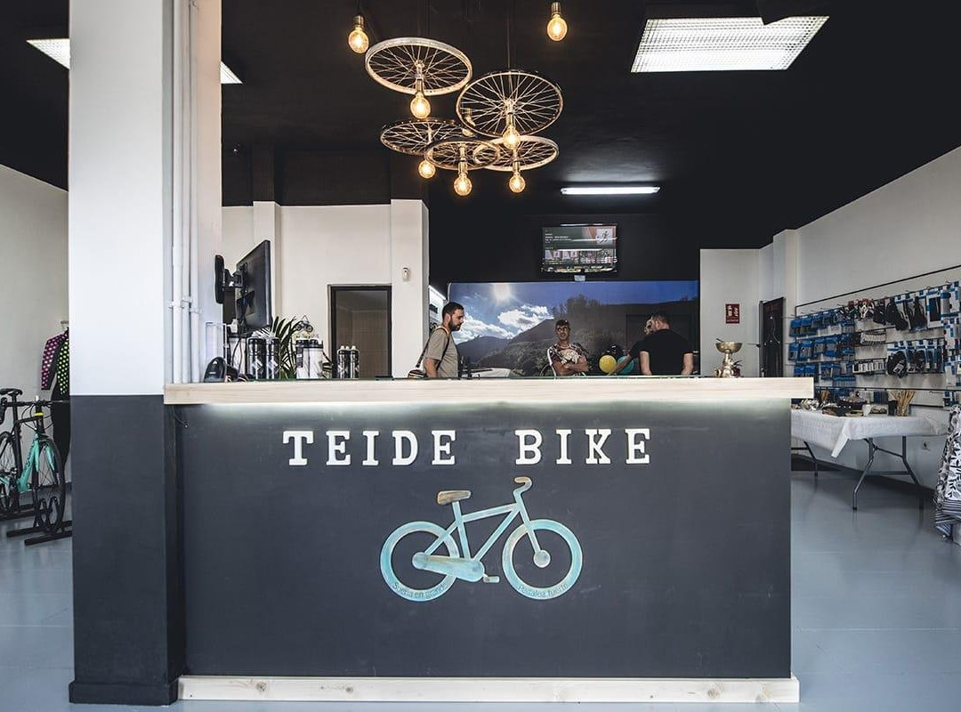 TEIDE BIKE-拉古纳的圣克里斯托波尔城必去景点