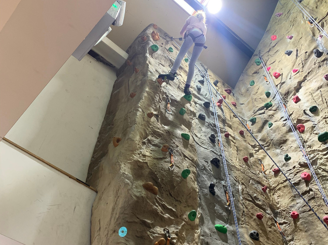 Ambleside Climbing Wall-安布赛德必去景点