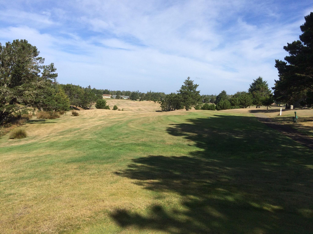 Crestview Golf Club景点图片