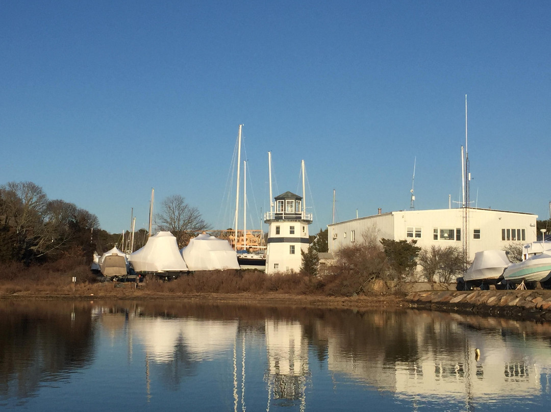 MOCEAN OUTPOST at Kingman Yacht Center景点图片