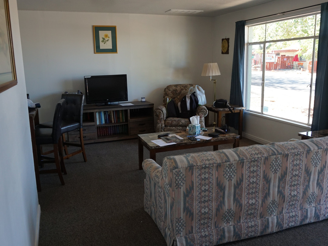 Desert Canyon Inn主图