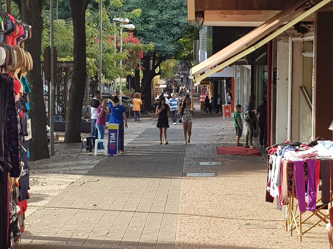 Avenida Jorge Schimmelpfeng-伊瓜苏必去景点