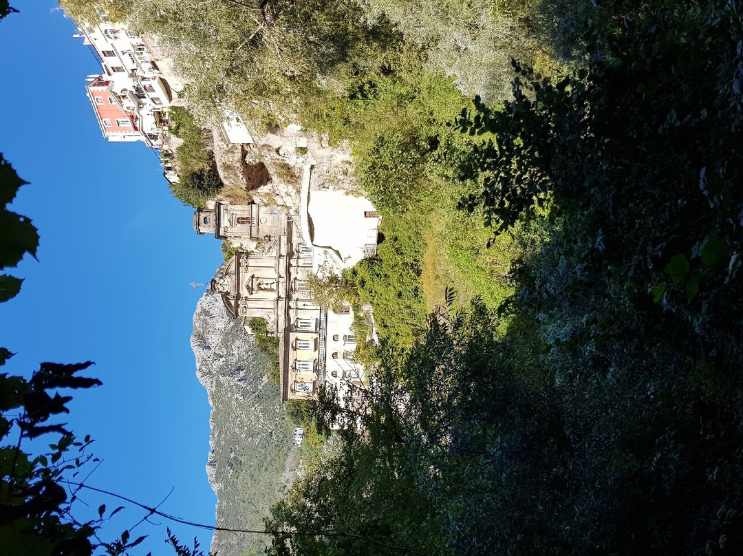 Abbazia della Santissima Trinità景点图片