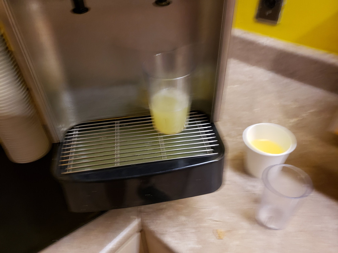 Travelodge Suites Moncton主图