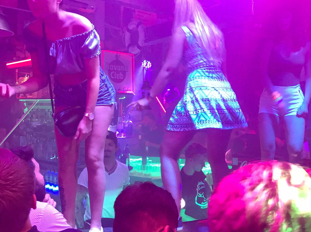 La Siesta Cocktail Bar景点图片