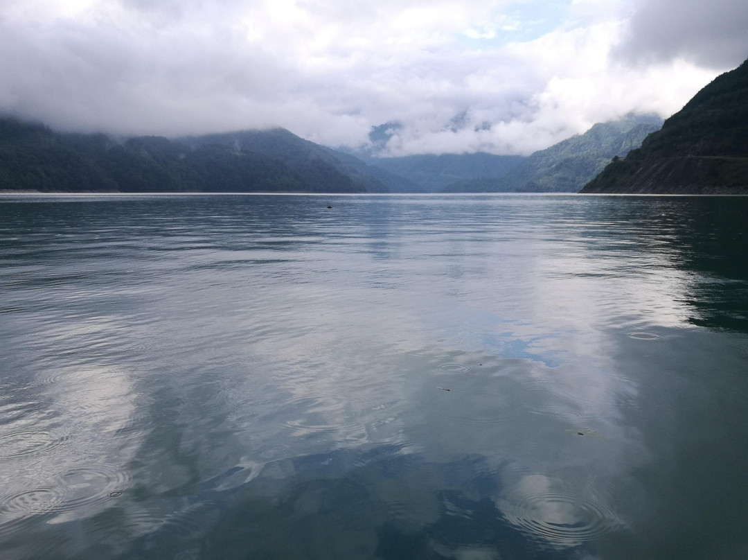 Enguri Boat Tour-Jvari必去景点