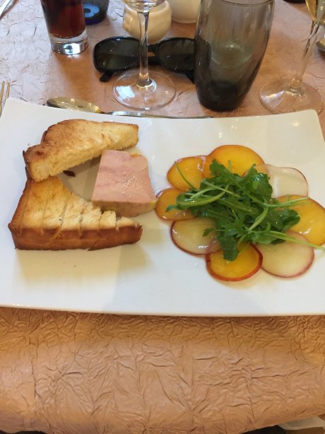 德拉图尔国际之家酒店-餐饮